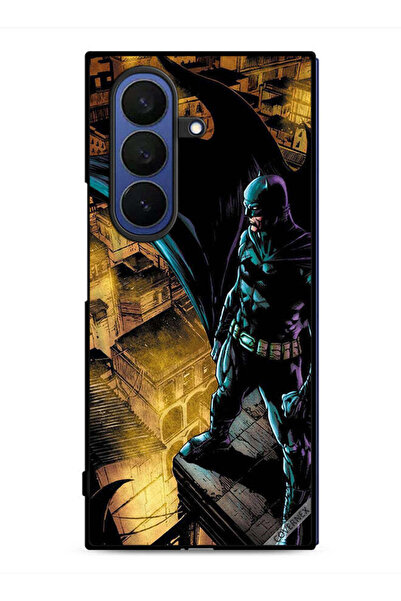 Covernex غطاء حماية لهاتف Samsung Galaxy Z Fold7 بتصميم باتمان في العمل