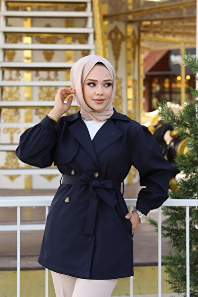 Moda Manga Kısa Treçkot