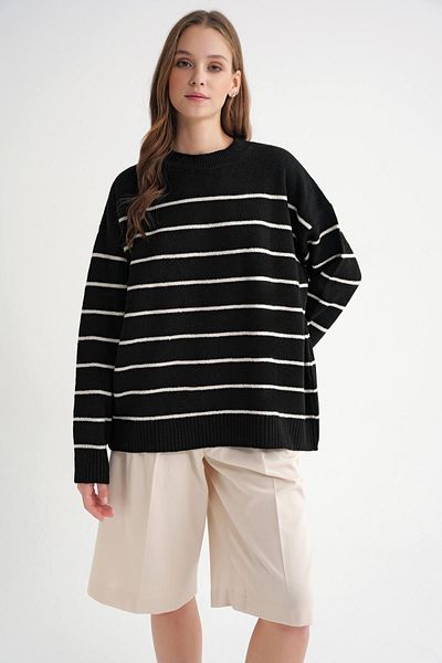 Mixray 6944 Women's Loose Soft Textured Striped Knitwear Sweater Black