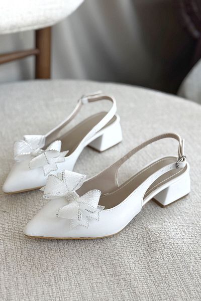 MODAADAM Women's Howen Low Heeled Shoes - White-Leather