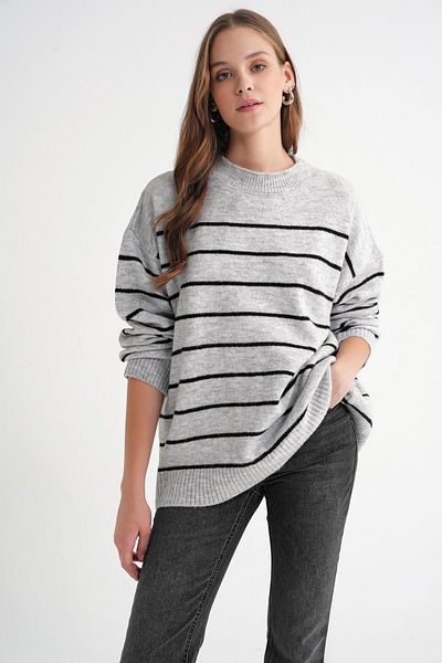 Mixray 6944 Women's Loose Soft Textured Striped Knitwear Sweater Gray