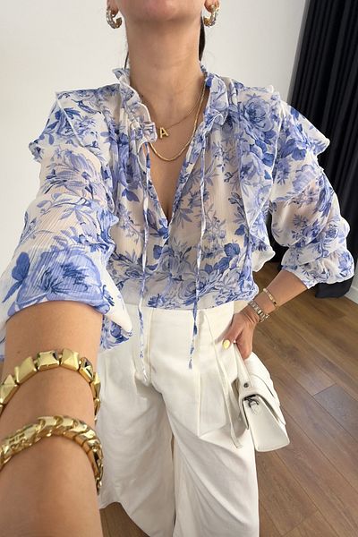 BİRCANÇİL Zr Wotta Blue Floral Print Ruffle Tie-Up Blouse