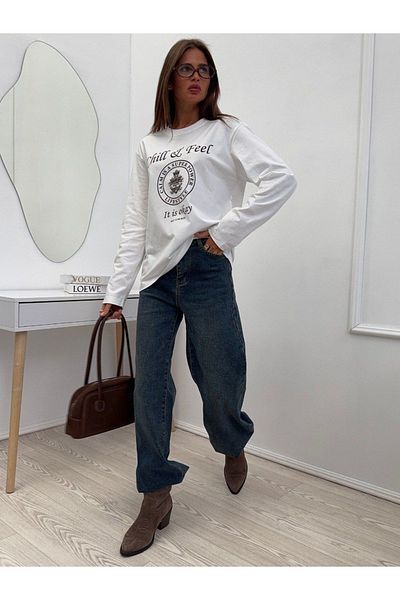 sole stories Royal Women's 100% Cotton Crew Neck Oversize Fit Long Sleeve White Printed T-Shirt