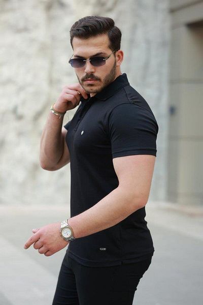 Aymood Men's collared, badge detailed, short sleeve t-shirt
