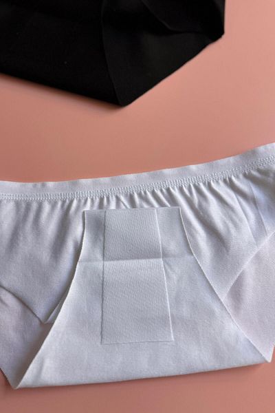 VicTroy Water Hug |   Laser Cut 3-Piece Cotton Seamless Women's Panties Feel Soft Touch (Elosia-50E27)