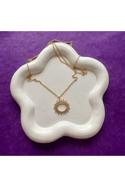 Eva Grace Colier argint Flora, placat cu aur 24K, cu pandantiv în formă de soare