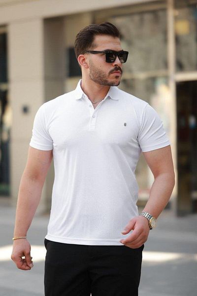 Aymood Men's collared, badge detailed, short sleeve t-shirt