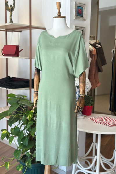 Unique Boutique Yeşil Kısa Kol Pamuklu Viskon Kumaş Büyük Beden Elbise