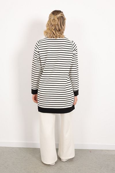Linvey Daily crew neck striped two thread comfortable fit tunic hijab