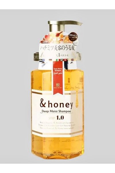 ROSEBEAR Deeply moisturizing Japanese shampoo designed for dry and frizzy hair