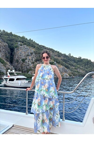 Sude Kızanlıklı Çiçek Desenli Deniz Kabuğu Detaylı Kat Elbise