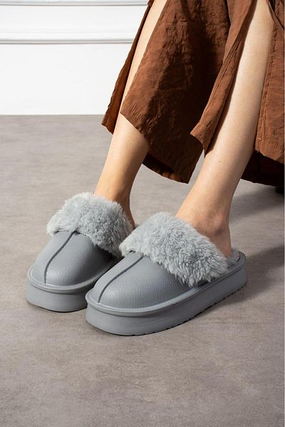 NALİCİLER -Poppy Waterproof Washable Slippers