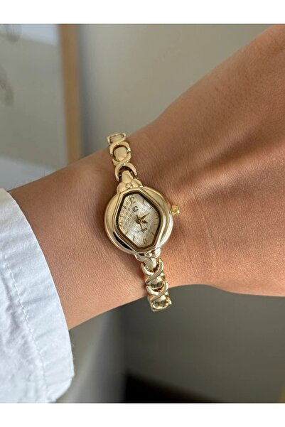 RoseandRoses ساعة يد نسائية موديل Meffa Minimal Vintage باللون الذهبي (قرص ذهبي)