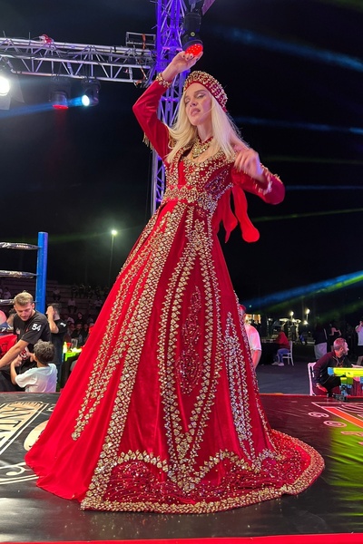 ZK ZÜMRÜT KAFTAN Kırmızı Taş İşlemeli Prenses Model Bindallı Kaftan Takımı Taç, Kemer, Kolye ve Tarlatan Dahil