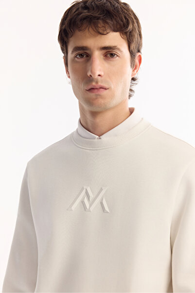 Avva Men's White Crew Neck Cotton Embossed Printed Regular Fit Sweatshirt A52Y1327