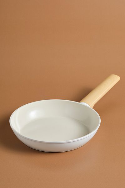 Karaca Swiss Crystal Almond Cream Induction Base Pan 22 cm
