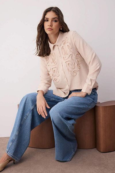 Trendyol Modest Powder Aerobin Chest Ruffle Embroidery Detailed Woven Shirt Tctaw26Tg00000
