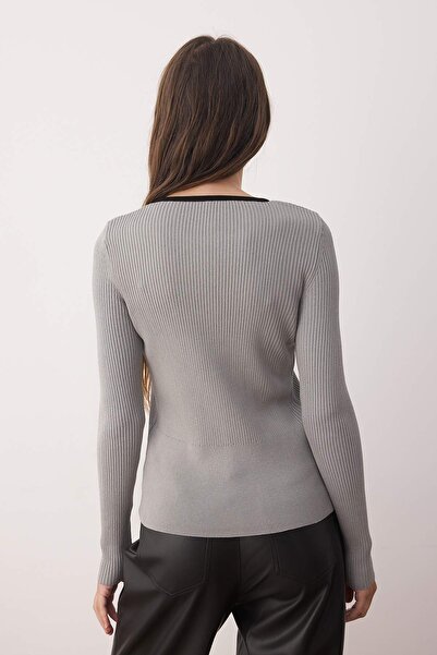 Trendyol Collection Gray Fitted/Slim Fit Color Block Knitwear Cardigan Twoaw26Hi00170