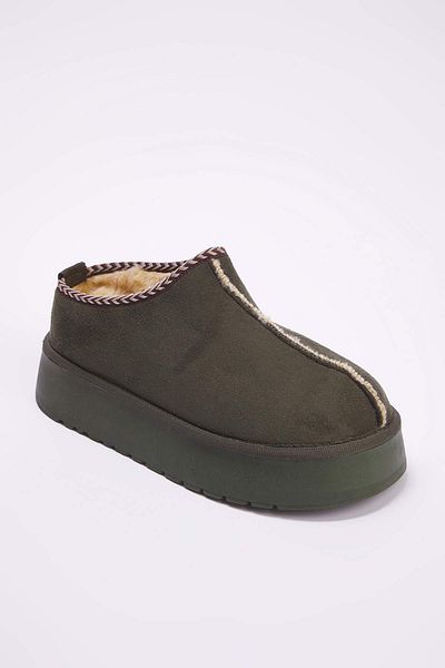 TRENDYOL SHOES Khaki Embroidery Detailed Thick Sole Women's Ankle Boots with Fur Inside Takaw26Bo00003