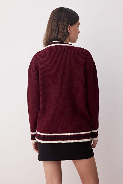 Trendyol Collection Burgundy Color Block Wide Fit Knitwear Cardigan Twoaw26Hi00125