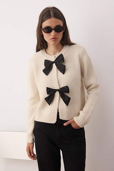 Trendyol Collection Stone Crew Neck Ribbon Detailed Knitwear Cardigan Twoaw26Hi00236