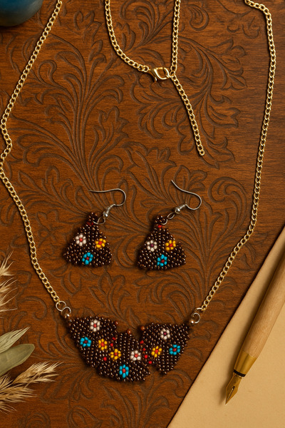 Puffy Triangle Motif Bead Necklace and Earrings Set – Flower Detail, Does Not Tarnish