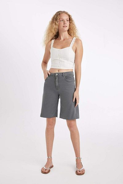 DeFacto Regular Waist Short Leg Gabardine Bermuda Shorts D0965Ax24Sm