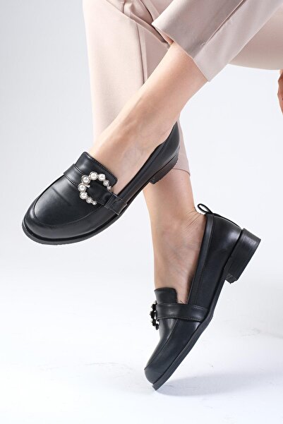 Mio Gusto Черни дамски ежедневни обувки с перла и капси