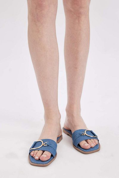 DeFacto Damen-Slipper aus Kunstleder – flache Sohle, einzelner Riemen B8524AX24SM