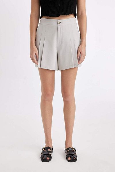 DeFacto Regular Fit High Waist Pleated Shorts D0963Ax24Sm