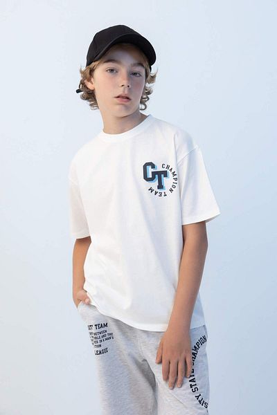 DeFacto Boys Oversize Wide Fit Crew Neck Printed Short Sleeve T-Shirt C3902A824Hs