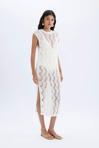 DeFacto Crew Neck Sleeveless Slit White Midi Knitwear Dress D3013Ax24Sm