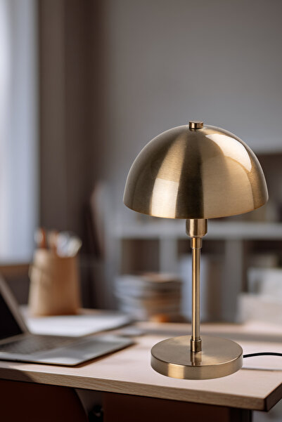 AmberLED Penumbra Masa Lambası, Metal Gövde, Kablolu Elektrikli, E14 Duy