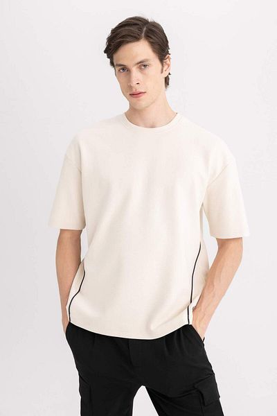 DeFacto Crew Neck Oversize T-Shirt - Short Sleeve B6856AX24SP