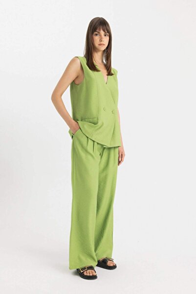 DeFacto Wide Leg Geniş Bol Paça Pensli Basic Düz Klasik Palazzo Pantolon C5931AX24SM