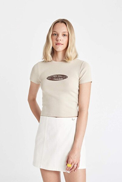 DeFacto Vypasované tričko s krátkým rukávem s potištěným žebrovaným výstřihem D1985ax24smbg737