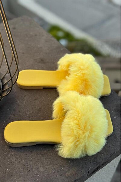 Melissa Boutique Kadın Sarı Tüylü Yazlık Düz Topuklu Dış Mekan Terliği