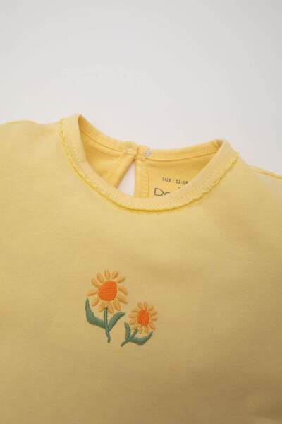 DeFacto Baby Girl 2db szett bordás camisole virágos rövid ujjú póló rövidnadrág C8788A524SM