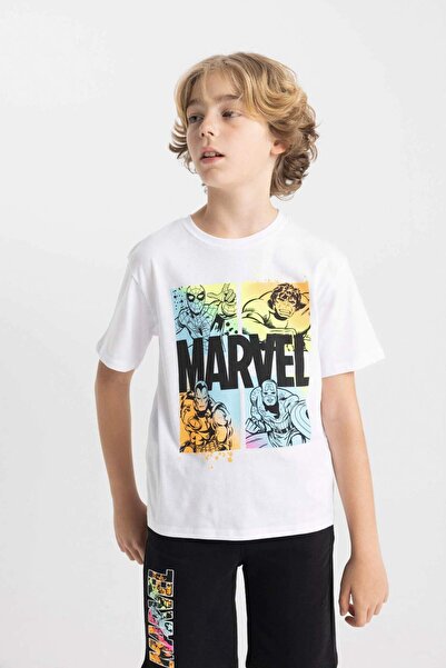 DeFacto Erkek Çocuk Marvel Comics 2li Takım Bisiklet Yaka Kısa Kollu Tişört Şort C4252A824HS