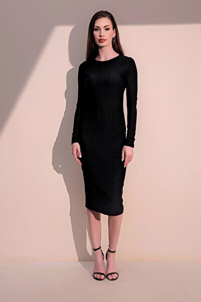 NEW LAVİVA Kadın Siyah Kaliteli Kendinden Dokulu Büzgülü Uzun Elbise