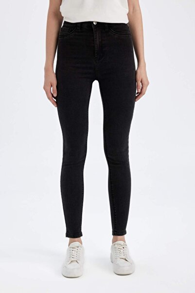DeFacto Super Skinny Fit Yüksek Bel Dar Paça Basic Düz Jean Pantolon A5818AX23WN