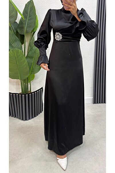 BURCU TESETTÜR Broş Detaylı Abiye 1157