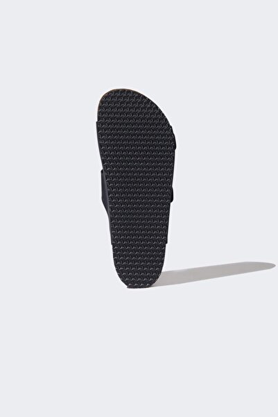 DeFacto Erkek Düz Taban Çift Bantlı Suni Deri Terlik C3754AX24HS