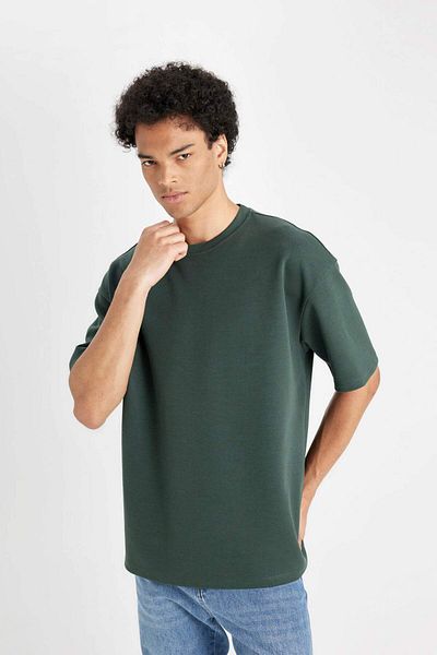 DeFacto Oversize Wide Fit Crew Neck Short Sleeve Basic Plain Heavy Fabric T-Shirt X3926Az24Sp