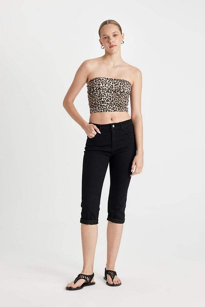 DeFacto Capri-Jeans mit hoher Taille B9177AX24SM