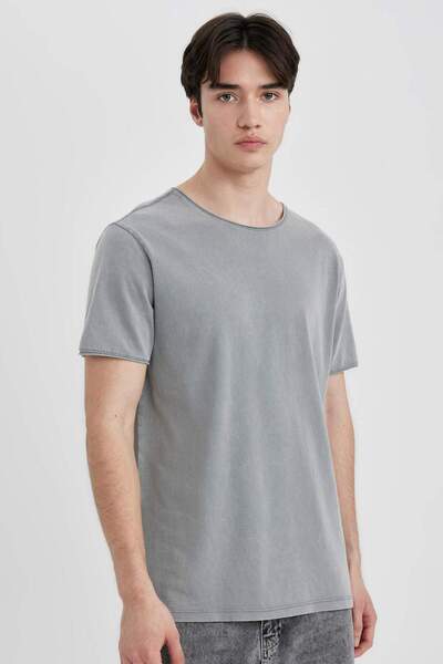 DeFacto Regular Fit Crew Neck Basic Plain Short Sleeve T-Shirt B3491Ax24Sp