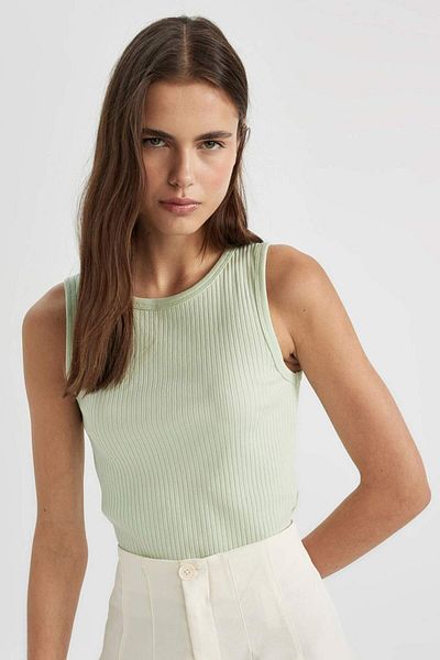 DeFacto Slim Fit Dar Kesim Halter Yaka Fitilli Kaşkorse Atlet A8859AX24SP