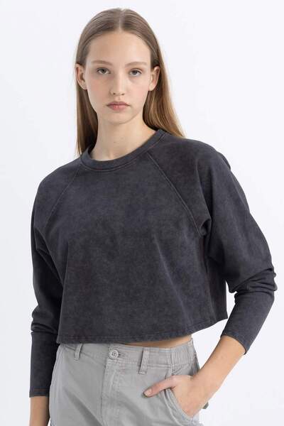DeFacto Coool Loose Fit Washed Faded Effect Long Sleeve T-Shirt C4398Ax24Sp