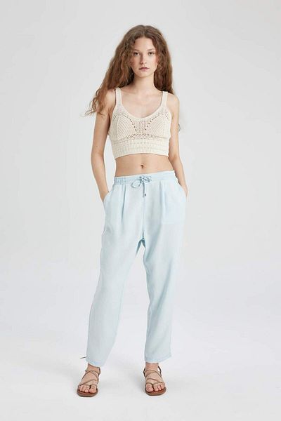 DeFacto Pantaloni Carrot Fit cu talie înaltă până la gleznă B7211AX24SM