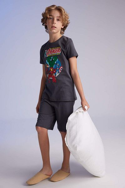 DeFacto Marvel Avengers Boy's Pajama Set - Short Sleeve, C0992A824Sp